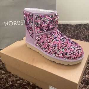 Women’s Ugg Classic Mini Stellar Sequin